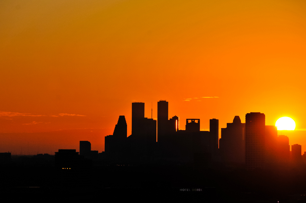 The Top 6 Reasons to Open an Office in Houston